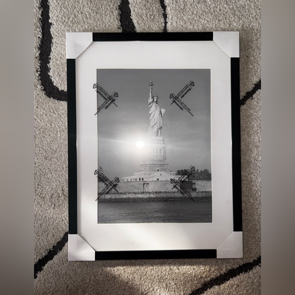 12x16 Picture Frame - Picture 2 of 6